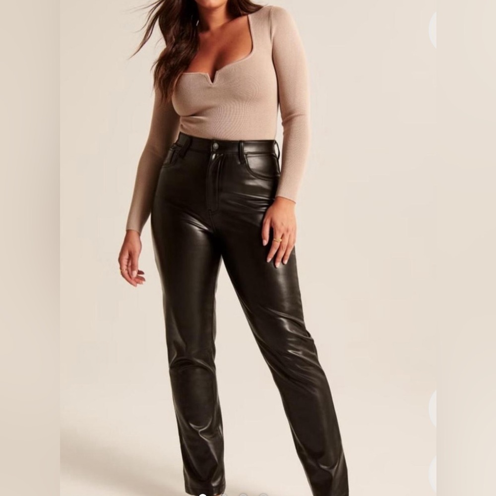 Abercrombie Curve love ultra high rise leather pants